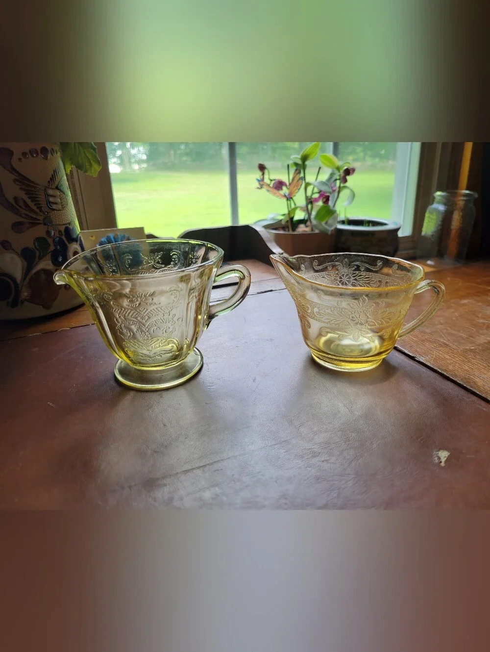 1930 MACBETH-EVANS YELLOW DEPRESSION GLASS CREAMERS
